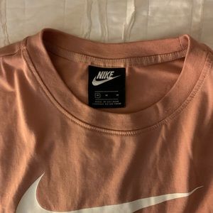 Nike Crop Tee